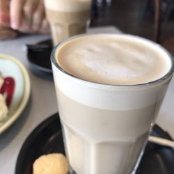 Euro Patisserie - Latte
