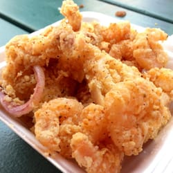 Aqua Mare Poissonnerie - Deep fried calamari and shrimp combo!