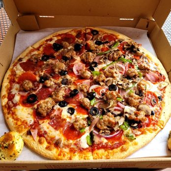Red Rock Pizza - Pizza Near Me - Las Vegas, Nevada Red Rock Pizza - Pizza Near Me - Las Vegas, Nevada