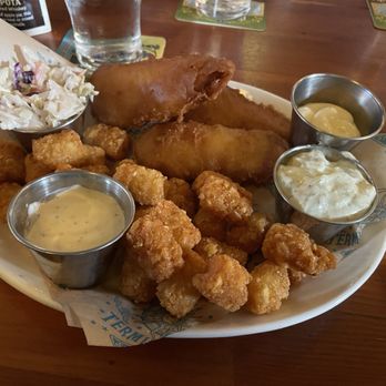 Power Station Pub - Ale-Battered Fish & Chips - New American Near Me - Troutdale, Oregon Power Station Pub - Ale-Battered Fish & Chips - New American Near Me - Troutdale, Oregon