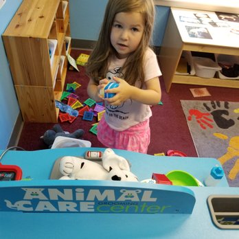 EverWonder Children's Museum - Being a vet - Children's Museums Near Me - Newtown, Connecticut