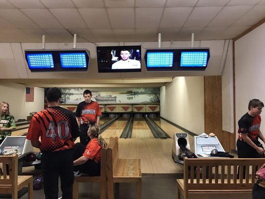 Lakeville Family Bowl