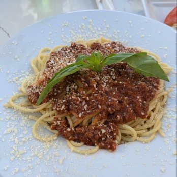 Utopia Caffe - This is the Bolognese such a huge portion! - Breakfast & Brunch Near Me - Tustin, California