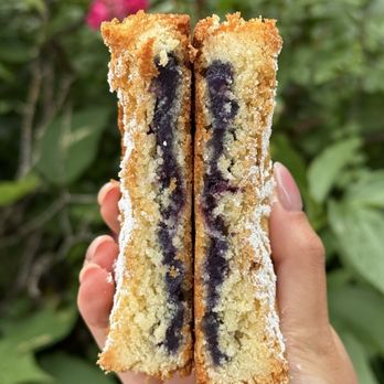 Kasama - Ube & Huckleberry Basque Cake - Filipino Near Me - Chicago, Illinois