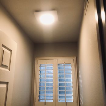 Cali Coast Electric - Bathroom light and fan to replace an existing light that flickered. - Electricians Near Me - Temecula, California Cali Coast Electric - Bathroom light and fan to replace an existing light that flickered. - Electricians Near Me - Temecula, California