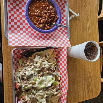 Purple Daisy Picnic Cafe - BBQ Pork Nachos and bowl of Chili - Barbeque Near Me - Chattanooga, Tennessee Purple Daisy Picnic Cafe - BBQ Pork Nachos and bowl of Chili - Barbeque Near Me - Chattanooga, Tennessee