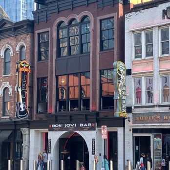 Broadway Historic District - Local Flavor Near Me - Nashville, Tennessee