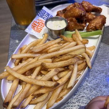 Dave & Buster's Folsom - Bone-In Wings - Arcades Near Me - Folsom, California
