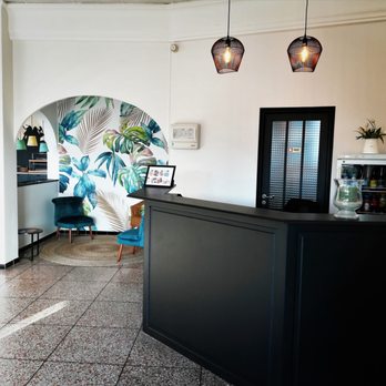 Hôtel Régence - desk - Hotels Near Me - Arles, 13