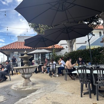 Le Petit - View - French Near Me - Ventura, California