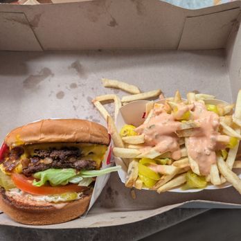 In-N-Out Burger - Fast Food Near Me - Escondido, California In-N-Out Burger - Fast Food Near Me - Escondido, California