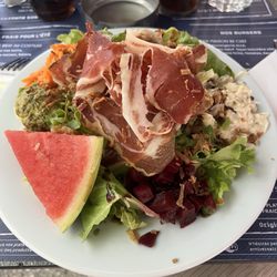 Le Café Olive - Italian salad