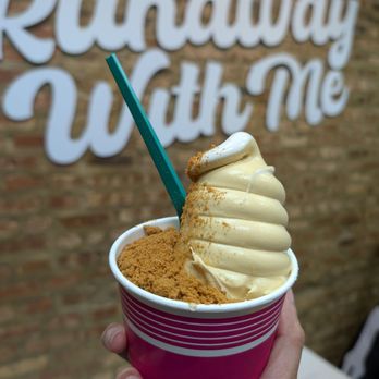 Runaway Cow - Ice Cream & Frozen Yogurt Near Me - Chicago, Illinois