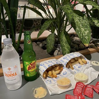 United States Burger Service - Cuban Tariff fries and Government Insurance fries - Burgers Near Me - Miami, Florida United States Burger Service - Cuban Tariff fries and Government Insurance fries - Burgers Near Me - Miami, Florida