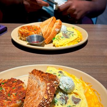 Snooze, an A.M. Eatery - First day of Fall - Breakfast & Brunch Near Me - Phoenix, Arizona Snooze, an A.M. Eatery - First day of Fall - Breakfast & Brunch Near Me - Phoenix, Arizona