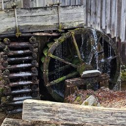 Cove cade Cove cade