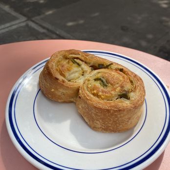 Clementine Bakery - Bakeries Near Me - Brooklyn, New York