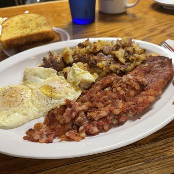 Skyway Jack's - Perfect temp on over medium eggs and crispy corned beef hash - Breakfast & Brunch Near Me - Saint Petersburg, Florida Skyway Jack's - Perfect temp on over medium eggs and crispy corned beef hash - Breakfast & Brunch Near Me - Saint Petersburg, Florida