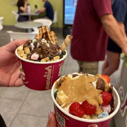Menchie's Frozen Yogurt