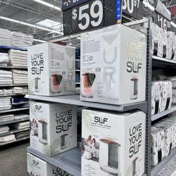 Walmart Supercenter - Cool towel dryer