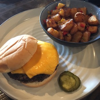 Knife Steakhouse Plano - Cheeseburger and home Fries - Steakhouses Near Me - Plano, Texas