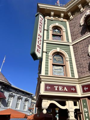 Market House by null