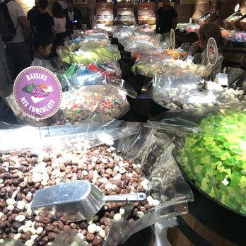 Captain Candy - Candy Stores Near Me - Venezia, VE