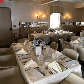 Cafe Panache - Main Dining Area - Salad Near Me - Ramsey, New Jersey
