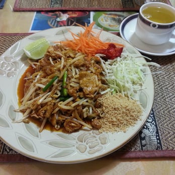M Thai Kitchen - pad thai :-) - Thai Near Me - Edgewater, Maryland
