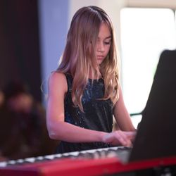 Evan's Music Academy - We teach piano from beginner level to advanced level. learning the basics in music is crucial to improving your skills. Join us today!