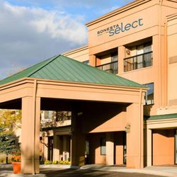 Sonesta Select Chicago Elgin West Dundee - Exterior
