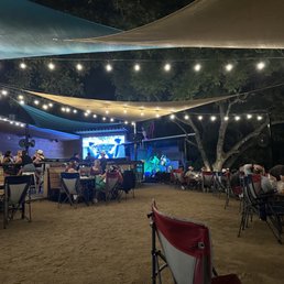 Outdoor seatinf