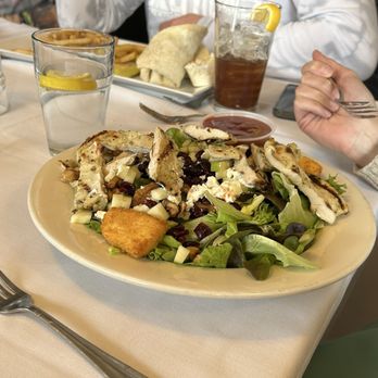 Lynch's on the Green - Goat cheese salad with grilled chicken. - American Near Me - Thiells, New York Lynch's on the Green - Goat cheese salad with grilled chicken. - American Near Me - Thiells, New York