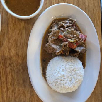Mambo's Dominican Kitchen - Braised beef, onion and peppers. - Dominican Near Me - Chandler, Arizona