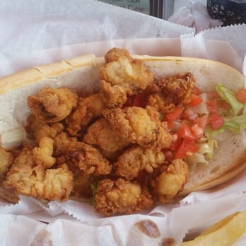Dogma Grill - Fried oyster po boy - Hot Dogs Near Me - Miami, Florida