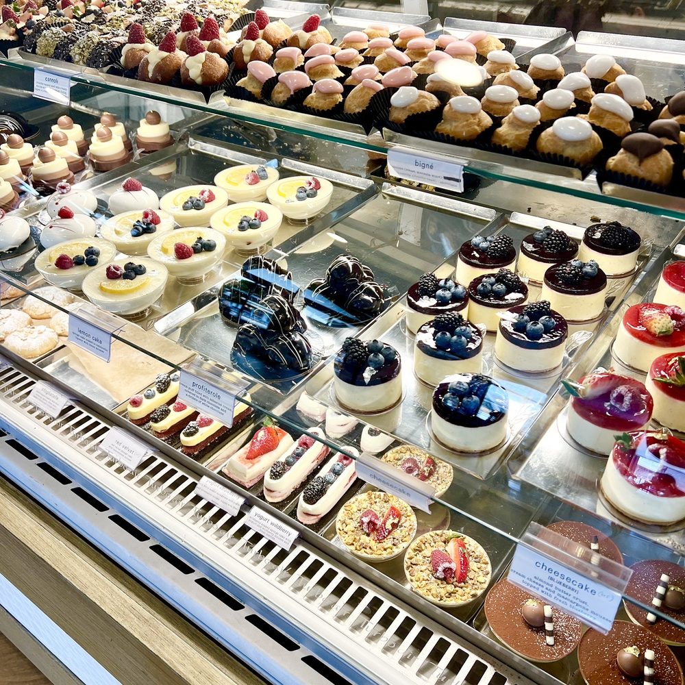 Carrara's - Desserts Near Me - Agoura Hills, California Carrara's - Desserts Near Me - Agoura Hills, California