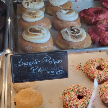 Firecakes Donuts - Best donut ever! - Donuts Near Me - Chicago, Illinois Firecakes Donuts - Best donut ever! - Donuts Near Me - Chicago, Illinois