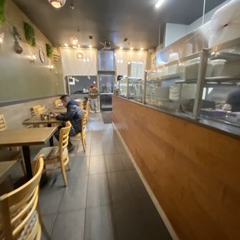 Sofra Grill - Tables - Mediterranean Near Me - South San Francisco, California