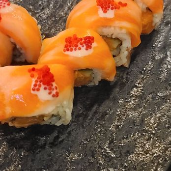 Taberu Sushi - Double salmon roll - Japanese Near Me - Santa Ana, California
