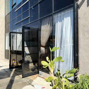 World Class Window Tinting and Wraps - Before windows were tinted. - Car Window Tinting Near Me