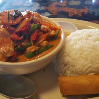 Udon Thai - Awesome Peanut Curry with Chicken - Thai Near Me - Scottsdale, Arizona Udon Thai - Awesome Peanut Curry with Chicken - Thai Near Me - Scottsdale, Arizona