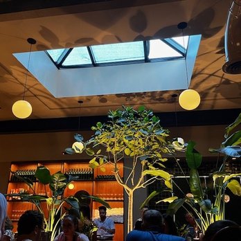 Enzo Restaurant + Pizzeria - Italian Near Me - Morristown, New Jersey