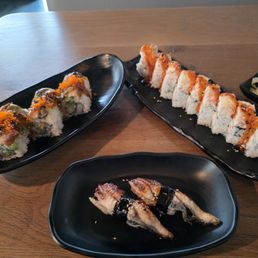 Unagi Nigiri, Dragon, Crabby Unagi Nigiri, Dragon, Crabby