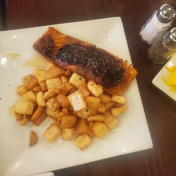 Noir Restaurant & Lounge - New American Near Me - Baltimore, Maryland