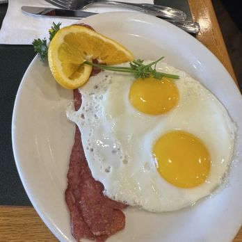 Flappy Jack's Pancake House - Sunny Side up Eggs and Turkey Bacon - Pancakes Near Me - Orange, California