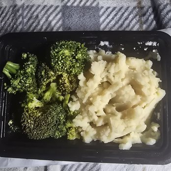 TK’s Surf And Turf Kitchen - Broccoli and garlic mashed potatoes - Seafood Near Me - Denver, Colorado TK’s Surf And Turf Kitchen - Broccoli and garlic mashed potatoes - Seafood Near Me - Denver, Colorado