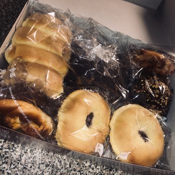 85°C Bakery Cafe-Pleasanton - Bakeries Near Me - Pleasanton, California 85°C Bakery Cafe-Pleasanton - Bakeries Near Me - Pleasanton, California
