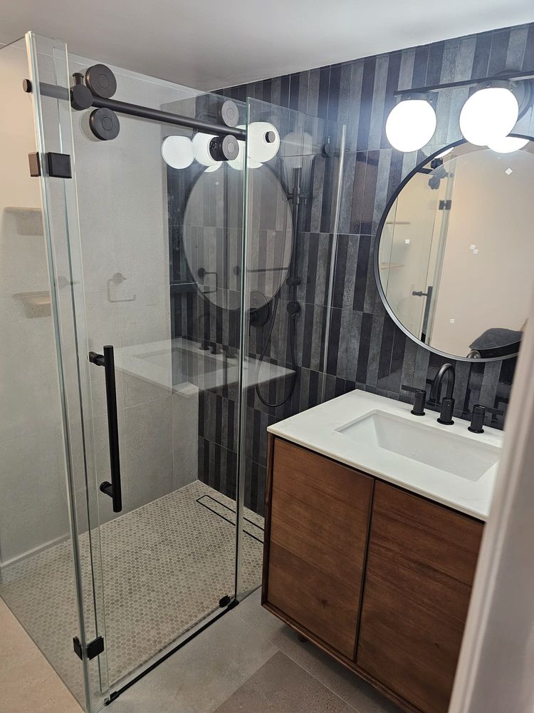 Slide of Guzman Contracting