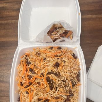 Mealma Meena Dumplings N more - Qabuli Paluw - Food Trucks Near Me - Pflugerville, Texas