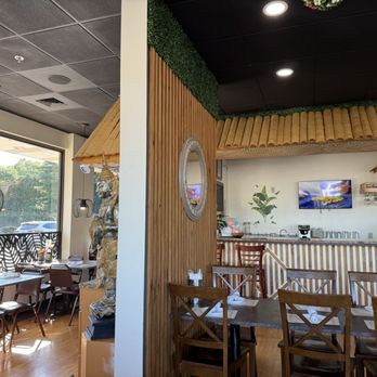 The Banana Leaf - Thai Near Me - Rocky Hill, Connecticut
